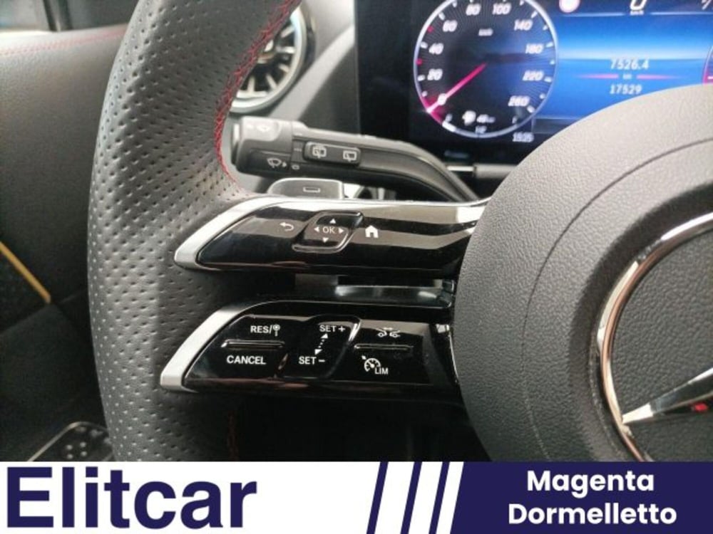 Mercedes-Benz GLA SUV usata a Novara (13)