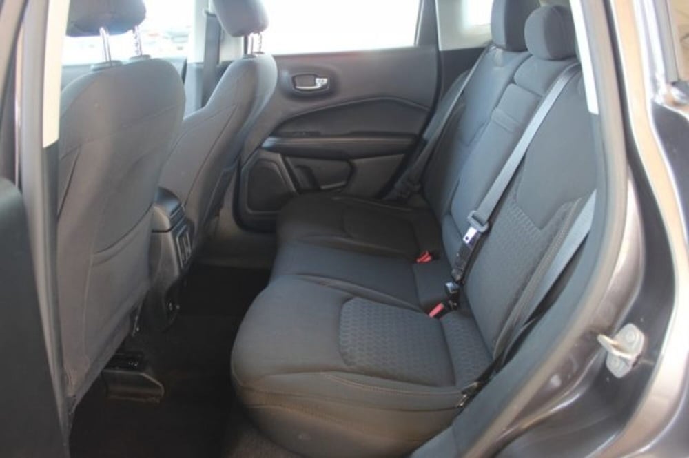 Jeep Compass usata a Roma (9)