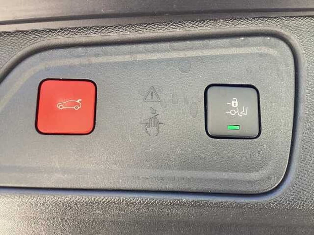 Peugeot 3008 usata a Roma (5)