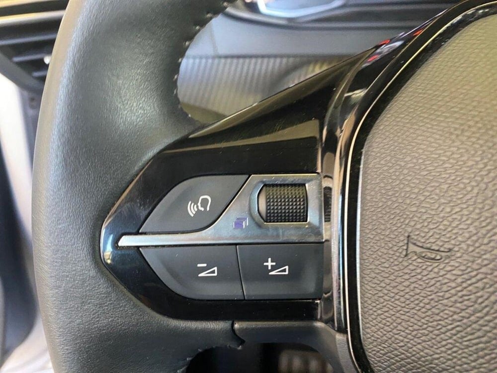 Peugeot 208 usata a Torino (13)