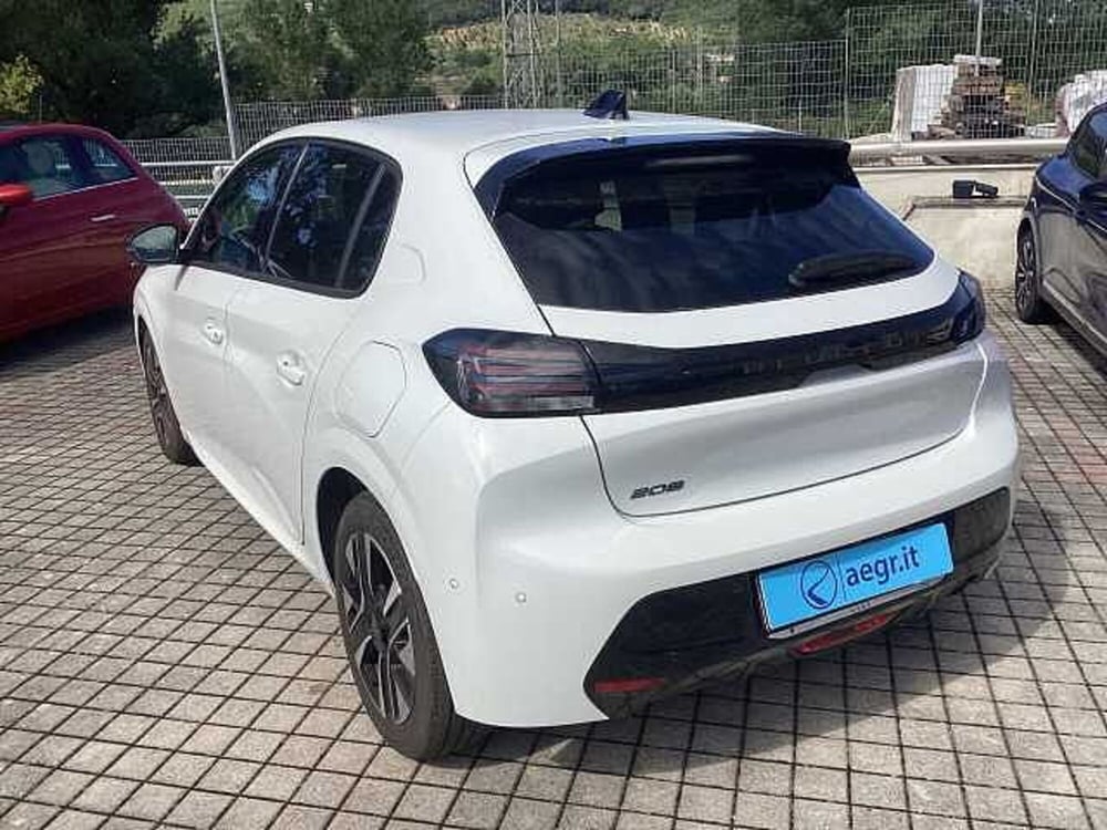 Peugeot 208 usata a Roma (10)