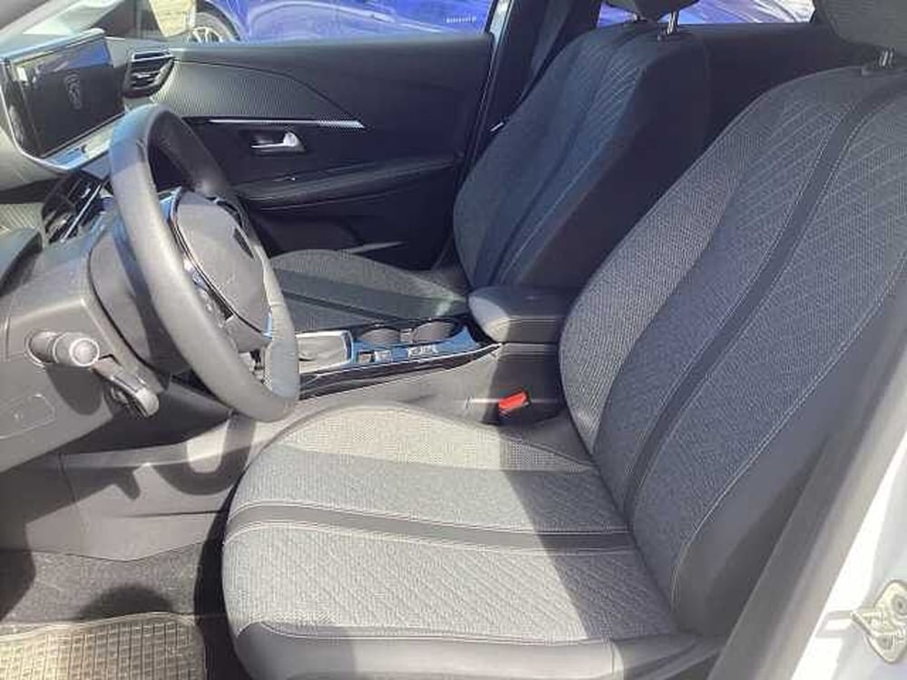 Peugeot 208 usata a Roma (12)