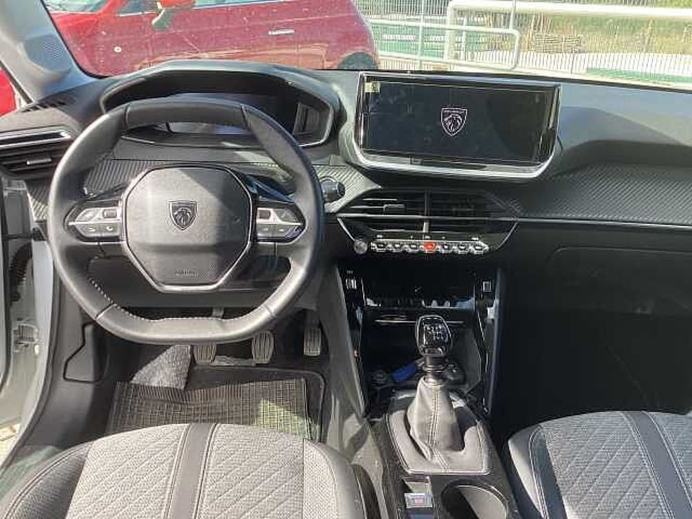 Peugeot 208 usata a Roma (14)