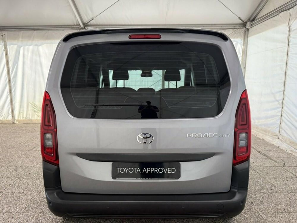 Toyota Proace City Verso nuova a Monza e Brianza (5)