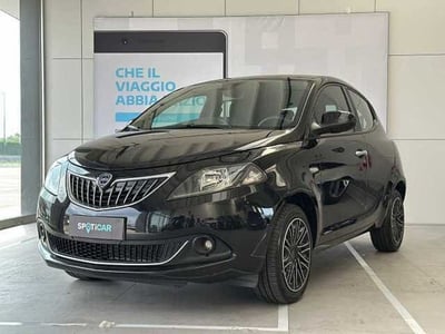 Lancia Ypsilon 1.0 FireFly 5 porte S&amp;S Hybrid Ecochic A. Ferretti del 2023 usata a Venezia