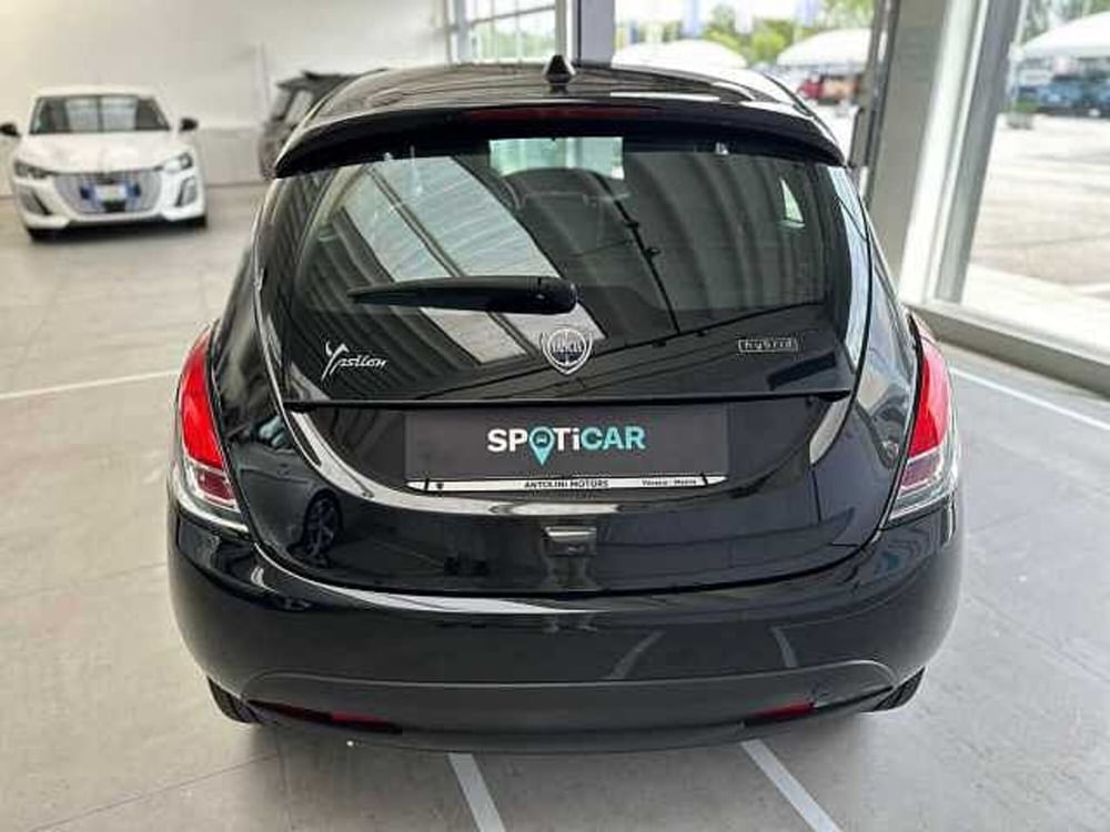 Lancia Ypsilon usata a Venezia (4)