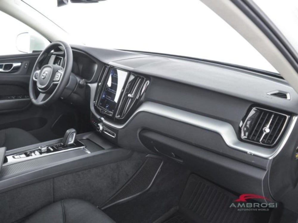 Volvo XC60 usata a Perugia (12)
