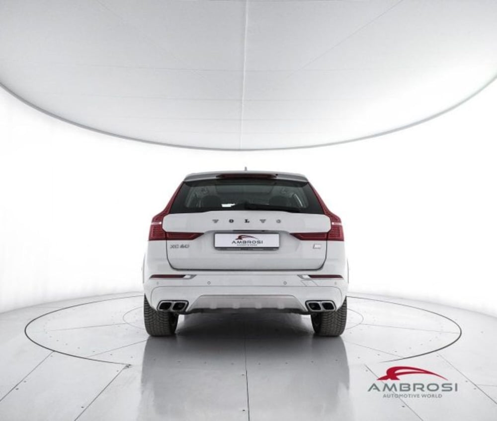 Volvo XC60 usata a Perugia (6)