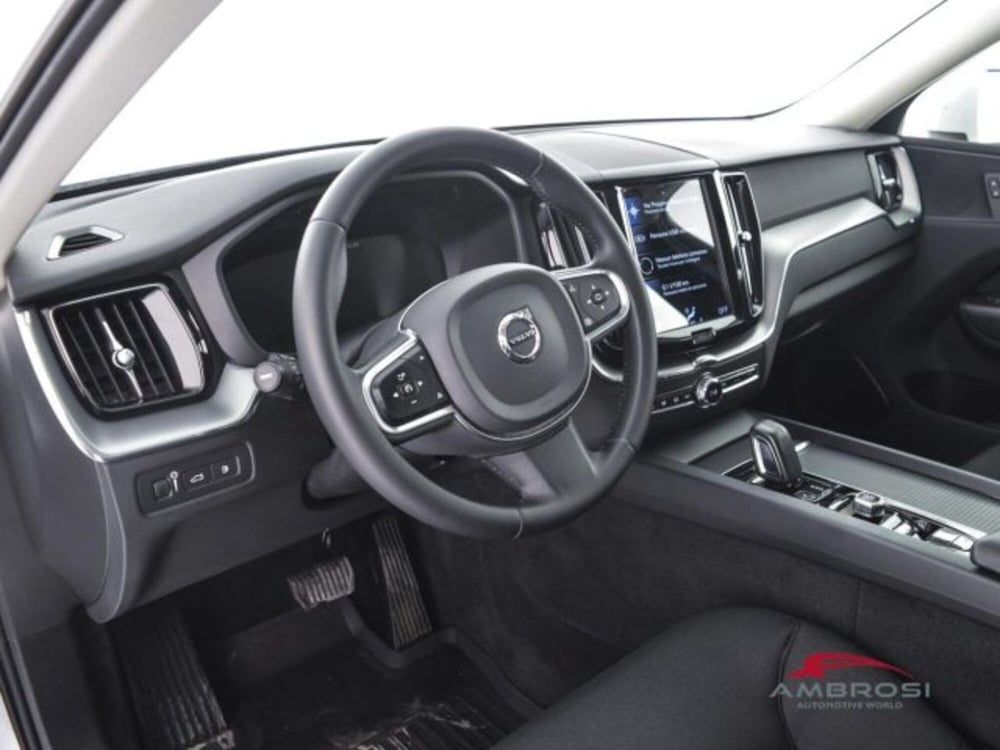 Volvo XC60 usata a Perugia (8)
