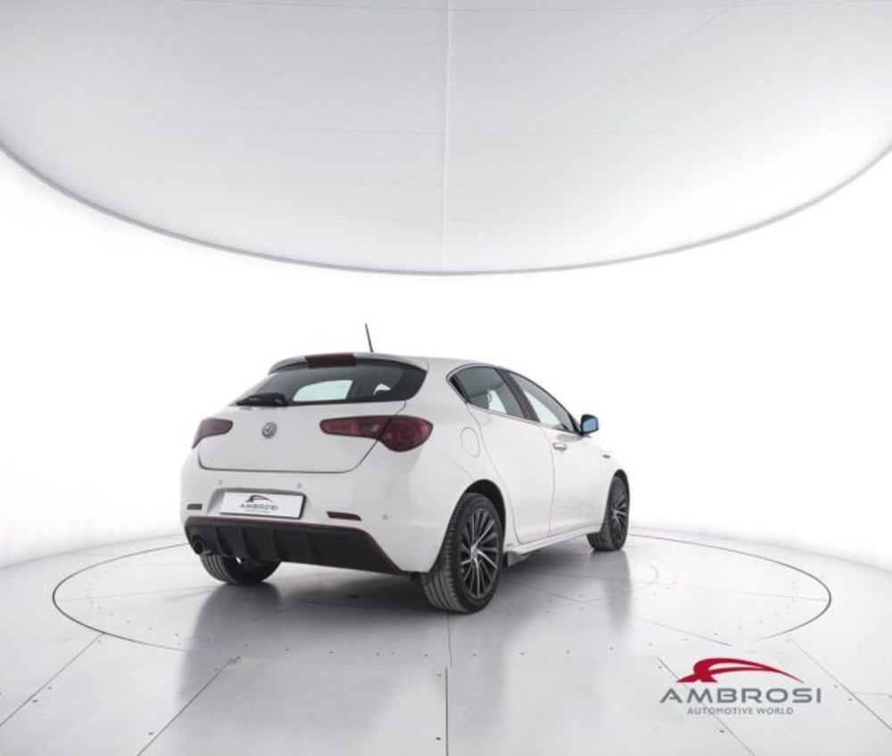 Alfa Romeo Giulietta usata a Perugia (3)