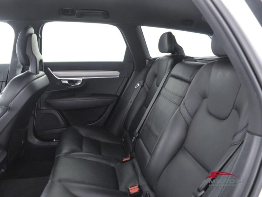 Volvo V90 usata a Perugia (10)