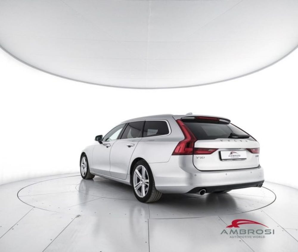 Volvo V90 usata a Perugia (4)
