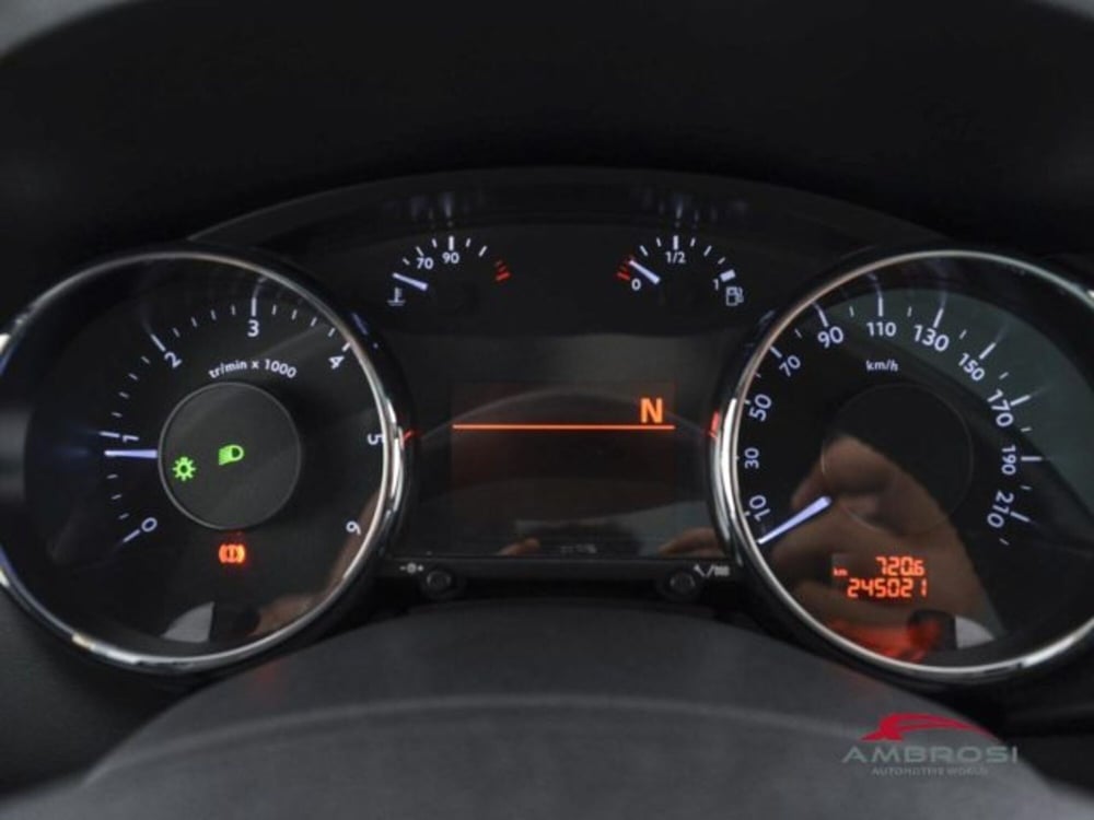 Peugeot 3008 usata a Perugia (13)