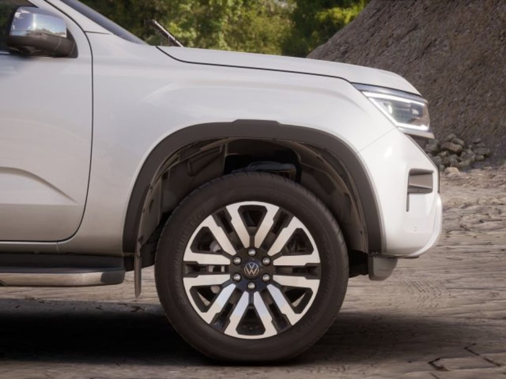 Volkswagen Amarok nuova a Vicenza (12)
