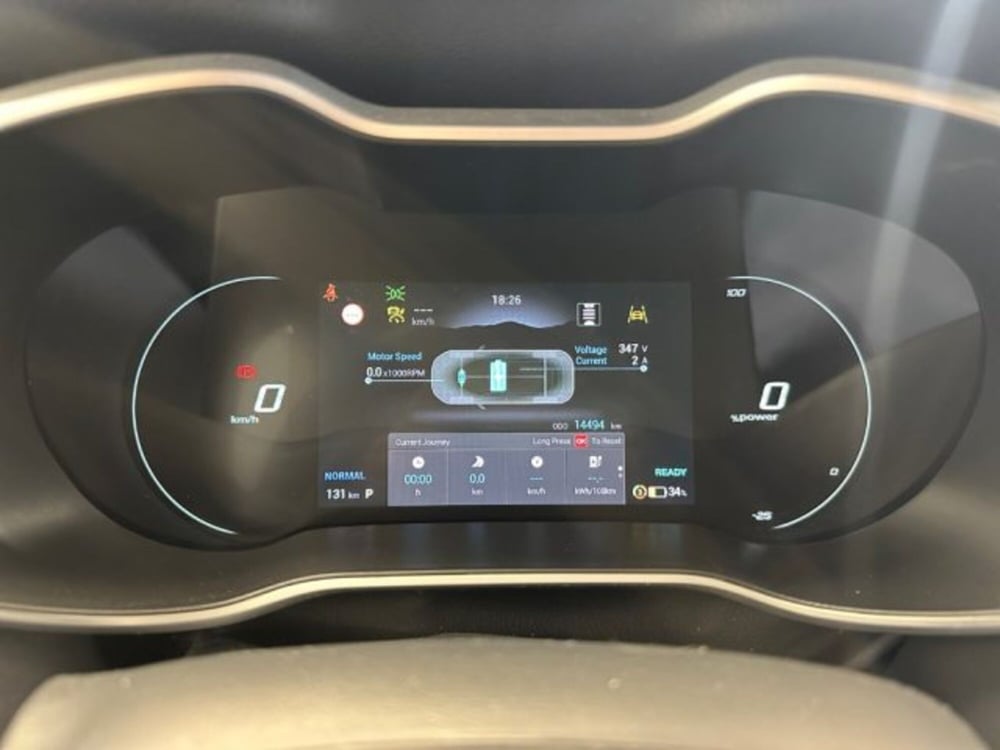 Mg ZS EV usata a Modena (14)