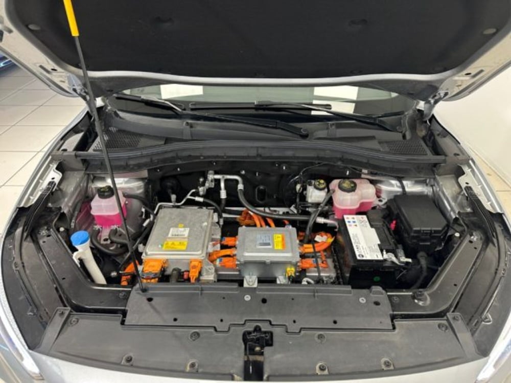 Mg ZS EV usata a Modena (15)