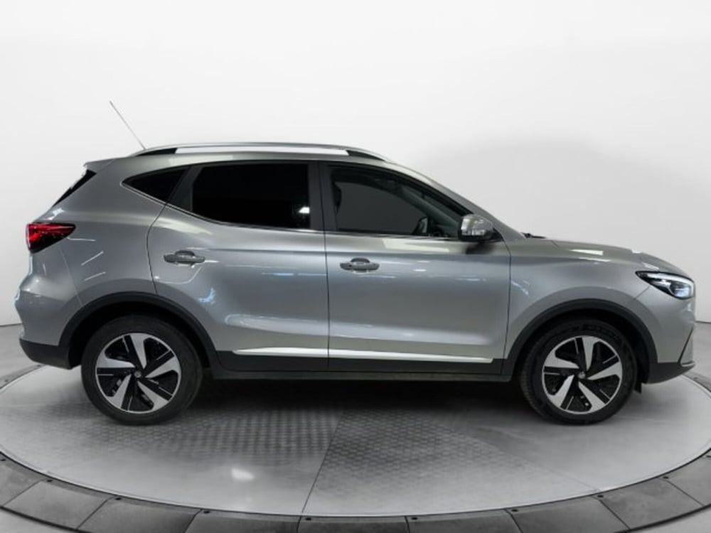 Mg ZS EV usata a Modena (4)