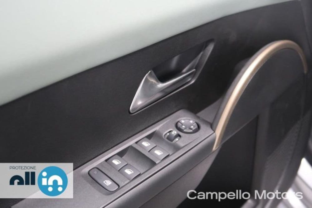 Lancia Ypsilon nuova a Venezia (16)