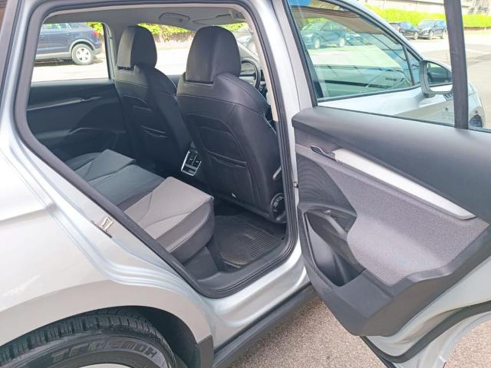 Skoda Enyaq usata a Pisa (17)