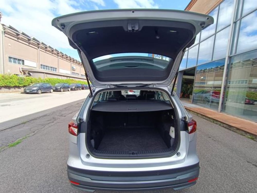 Skoda Enyaq usata a Pisa (18)