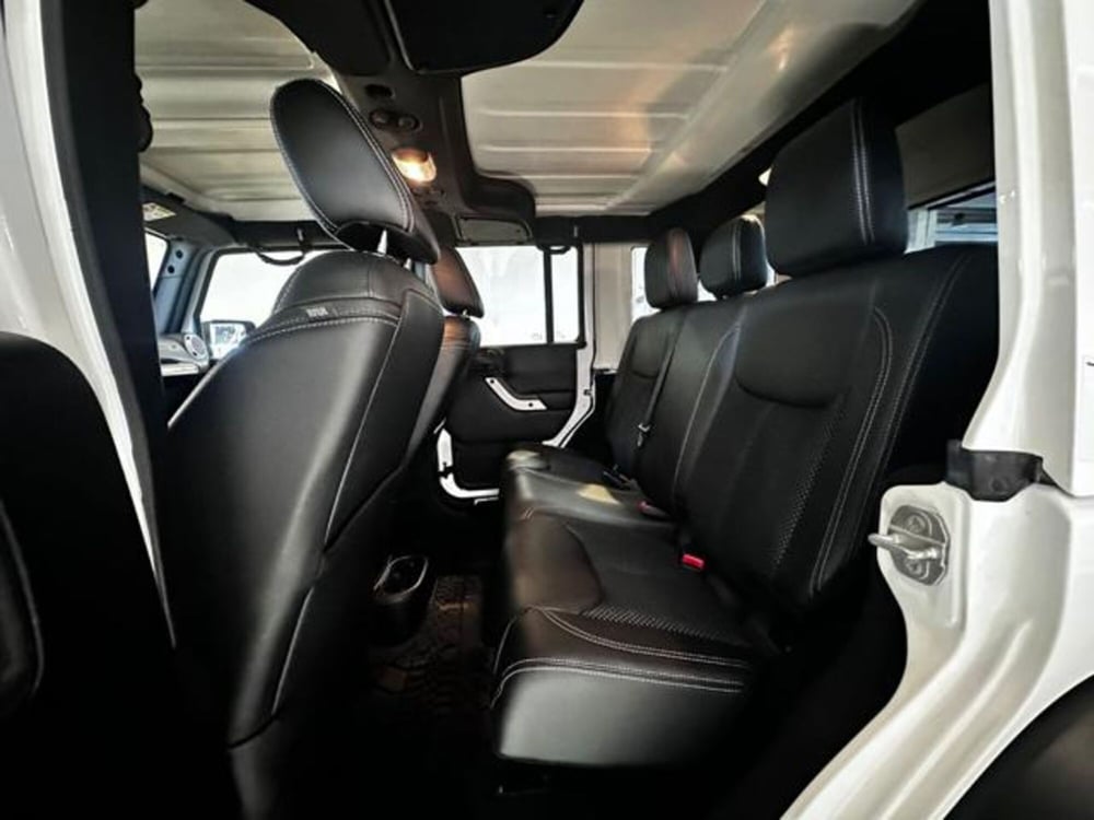 Jeep Wrangler Unlimited usata a Reggio Emilia (10)