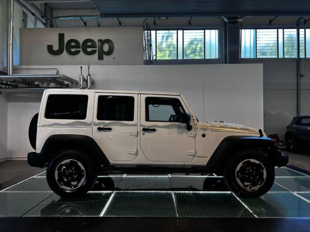 Jeep Wrangler Unlimited usata a Reggio Emilia (7)