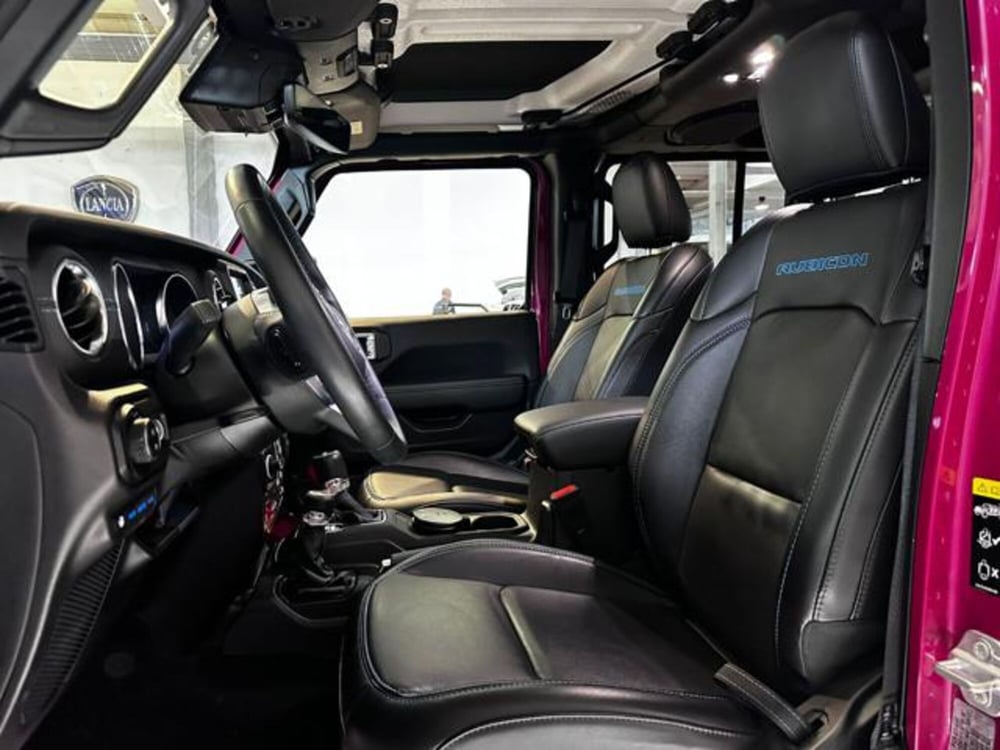 Jeep Wrangler Unlimited usata a Reggio Emilia (11)