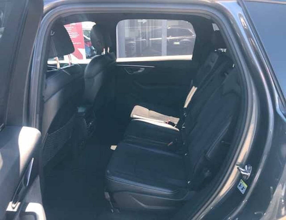 Audi Q7 usata a Lucca (10)