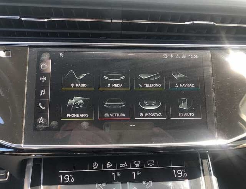 Audi Q7 usata a Lucca (12)