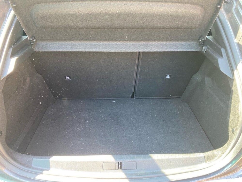 Peugeot 208 usata a Torino (9)