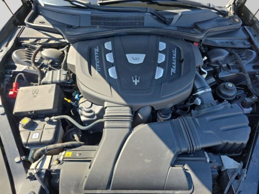 Maserati Quattroporte usata a Frosinone (7)