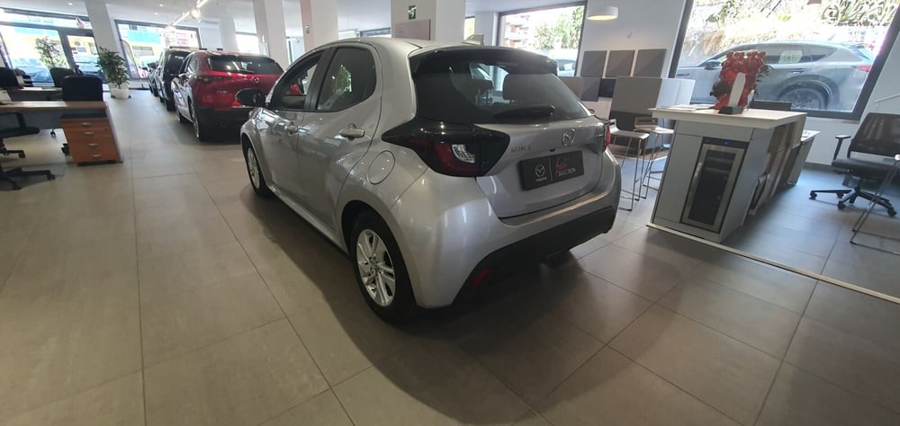 Mazda Mazda2 Hybrid nuova a Catania (2)
