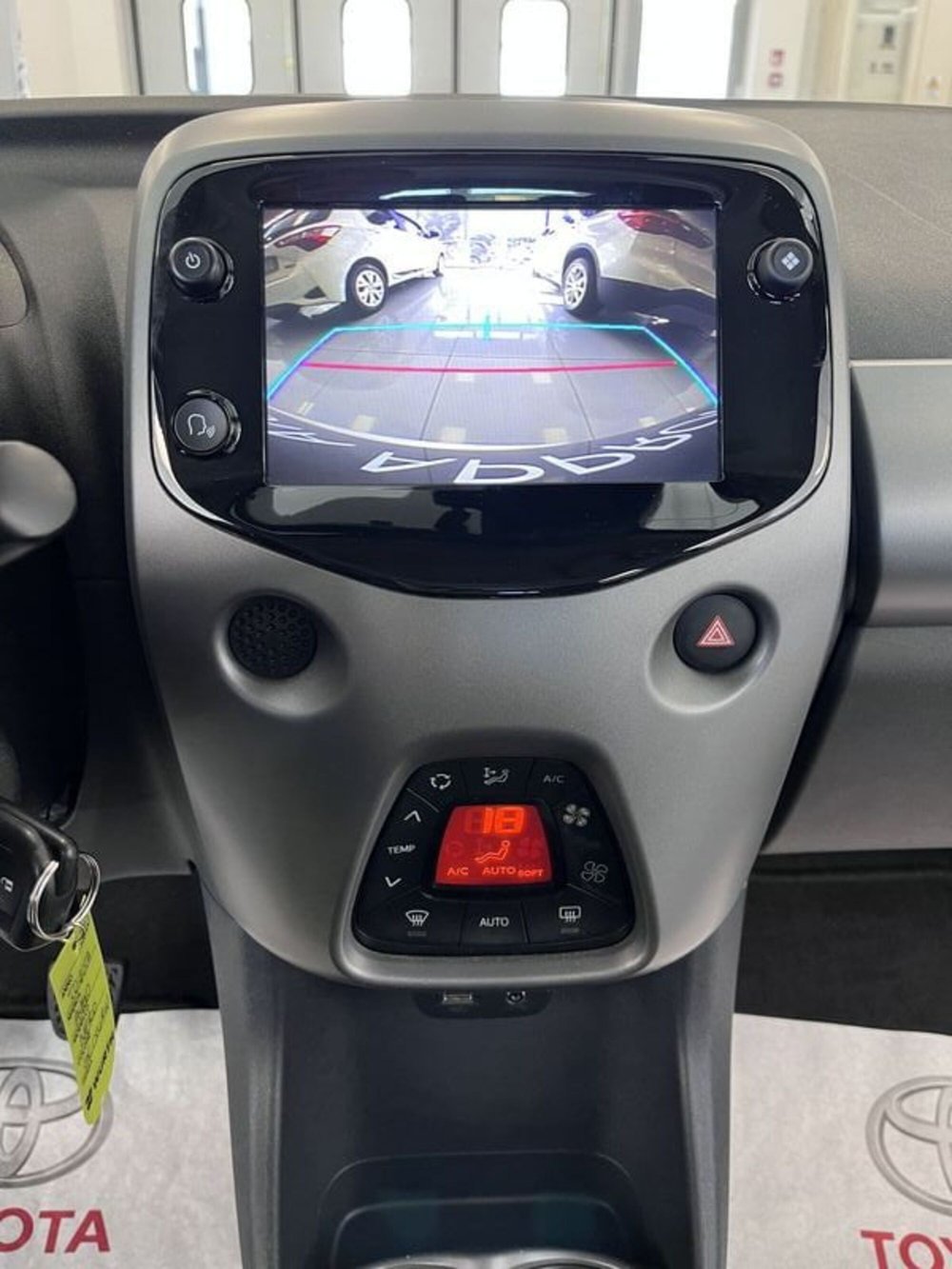 Toyota Aygo usata a Prato (12)