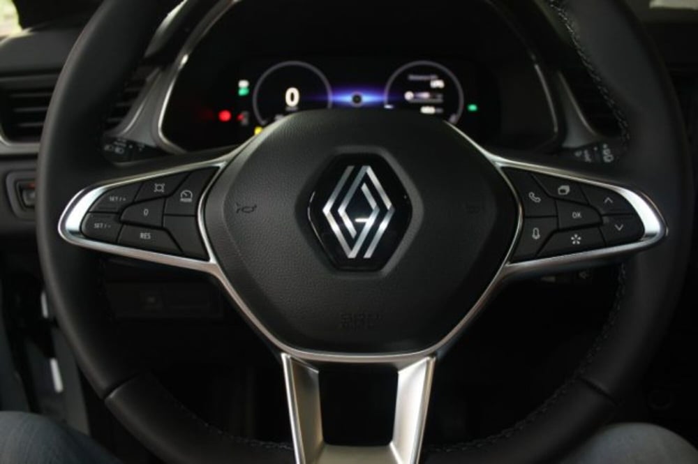 Renault Captur nuova a Viterbo (12)