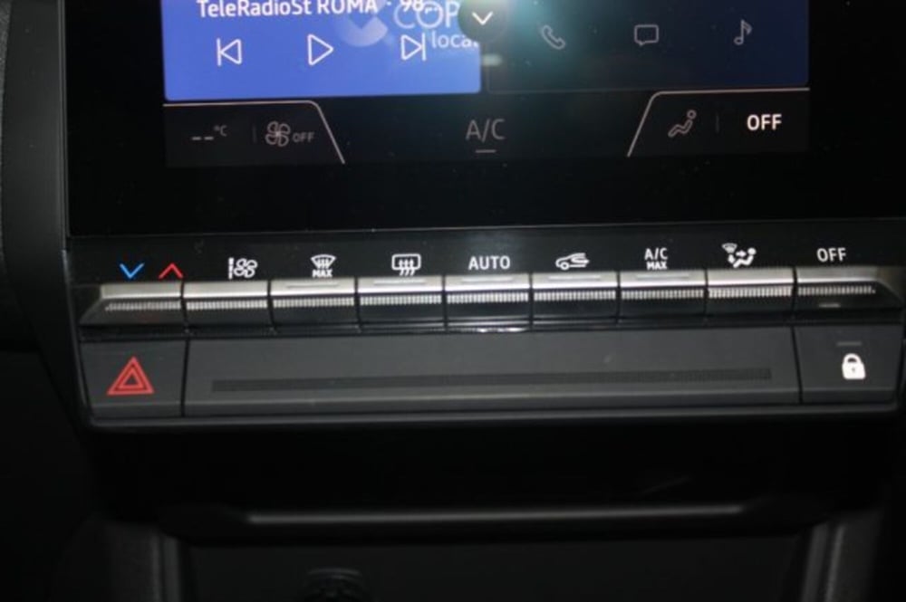 Renault Captur nuova a Viterbo (15)