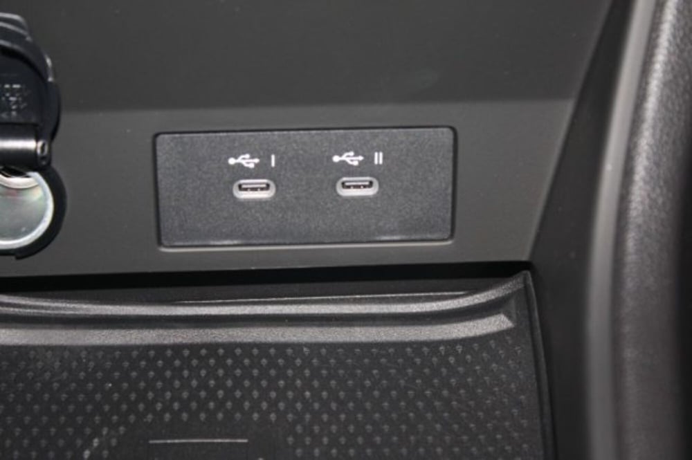 Renault Captur nuova a Viterbo (16)