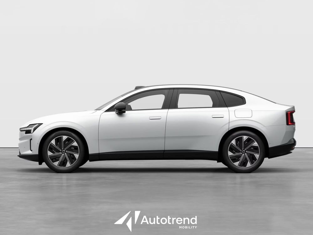 Volvo ES90 nuova a Bari (5)