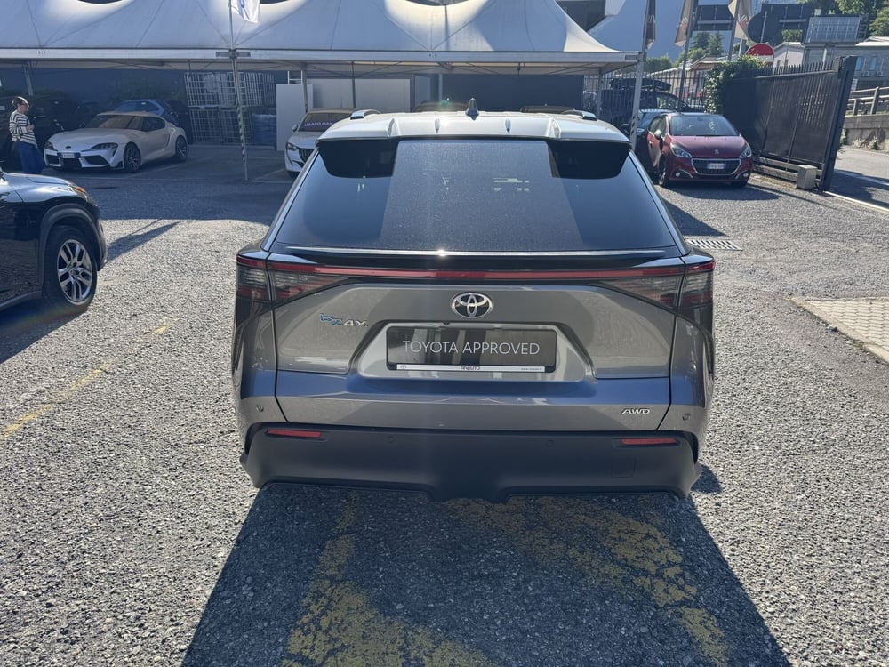 Toyota bZ4X usata a Como (3)