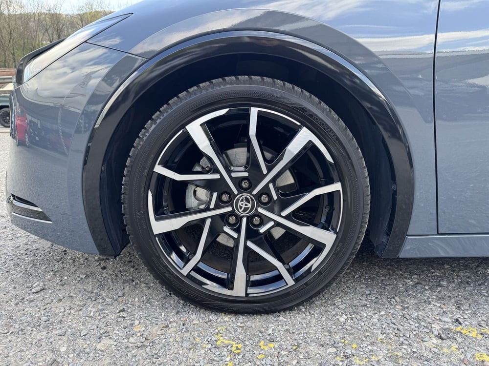 Toyota Prius nuova a Como (13)