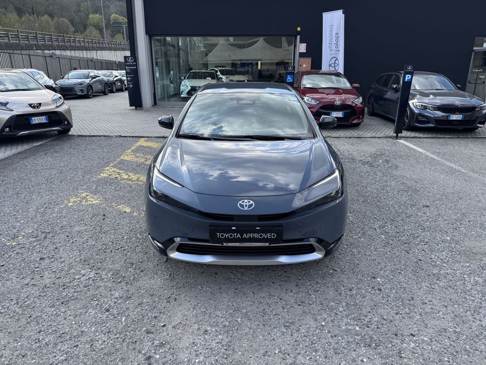 Toyota Prius nuova a Como (5)