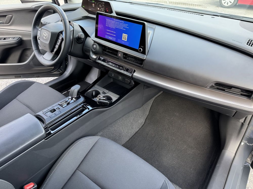 Toyota Prius nuova a Como (6)