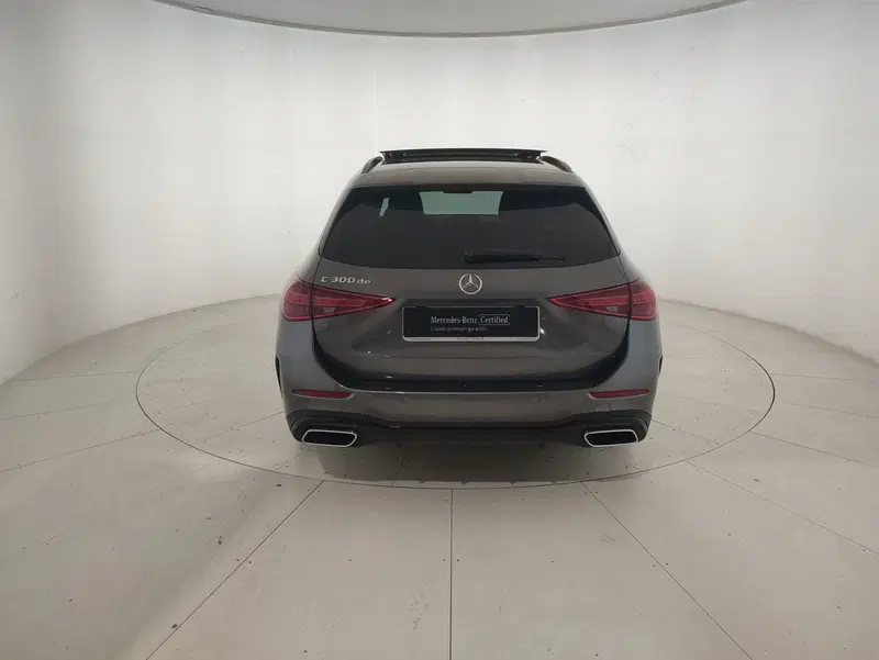Mercedes-Benz Classe C Station Wagon nuova a Alessandria (3)