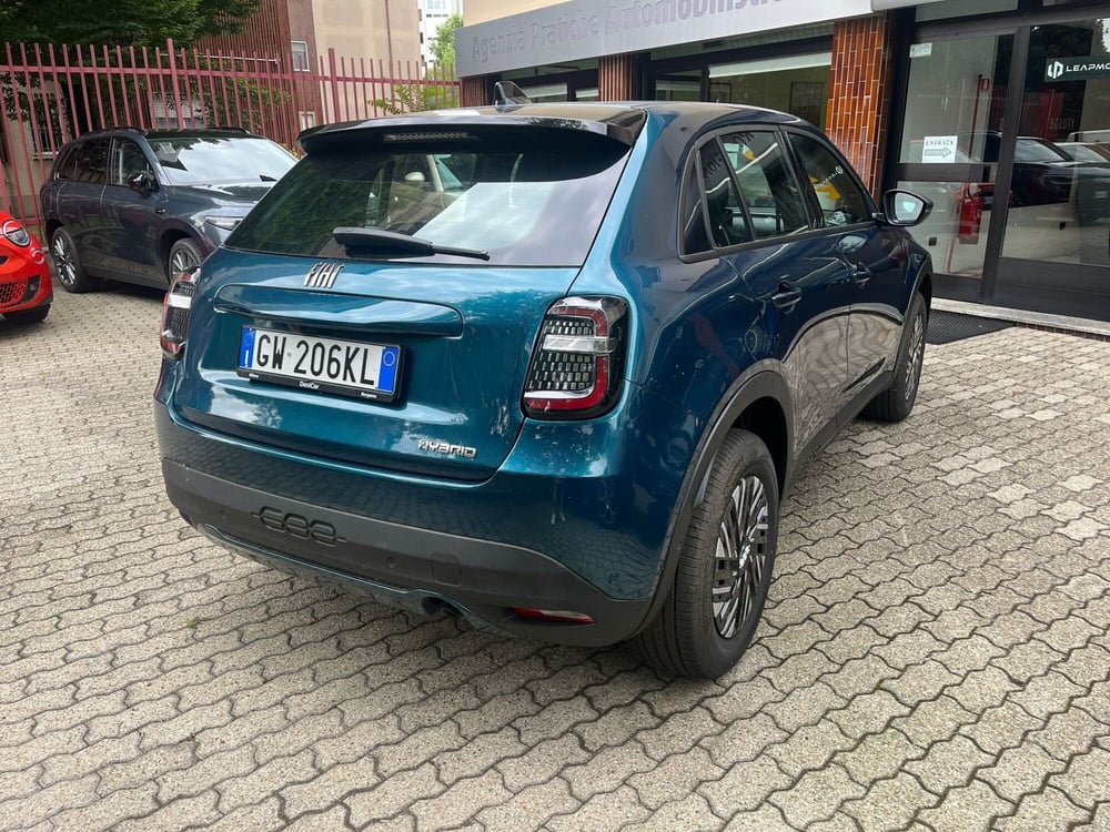 Fiat 600 nuova a Milano (7)