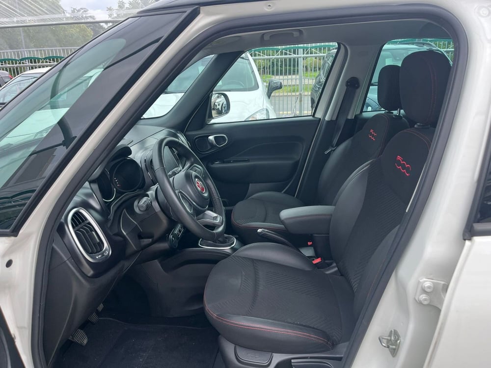Fiat 500L usata a Milano (11)