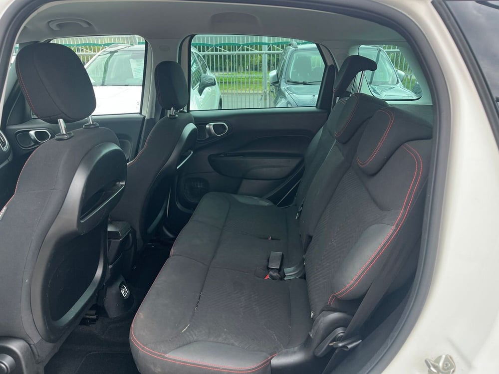 Fiat 500L usata a Milano (13)
