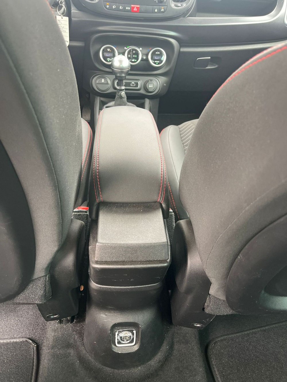 Fiat 500L usata a Milano (18)