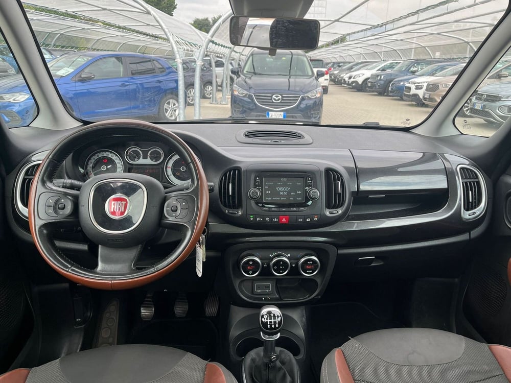 Fiat 500L usata a Milano (17)
