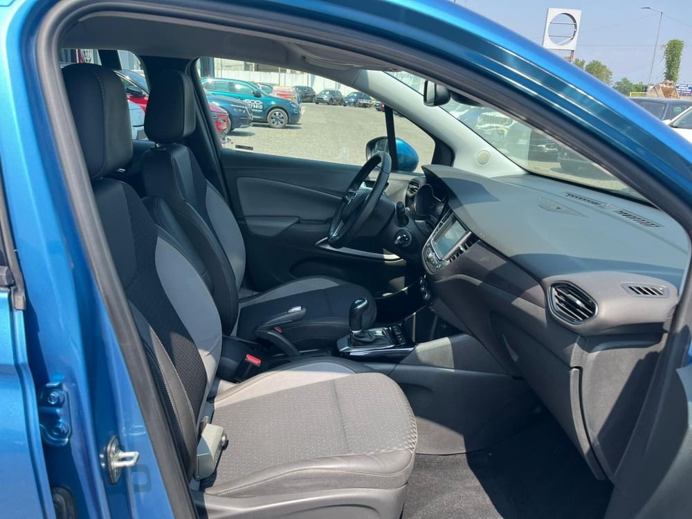Opel Crossland X usata a Milano (11)