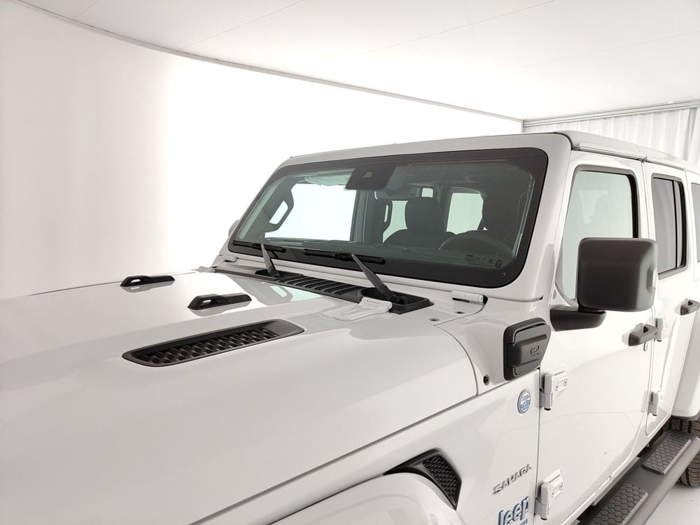 Jeep Wrangler Unlimited nuova a Caserta (17)
