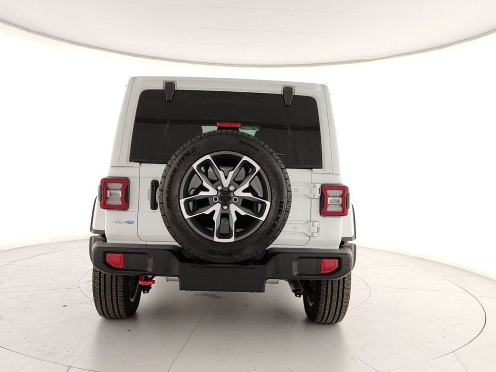 Jeep Wrangler Unlimited nuova a Caserta (5)